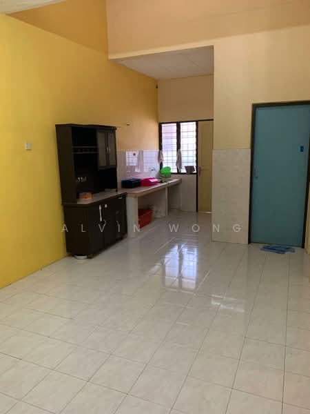 1-storey Terraced House for Rent in Batu Gajah (Perak) - Alvin Wong - Kitchen - PropertyGuru.com.my