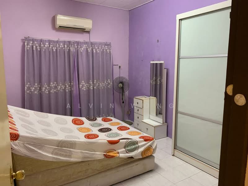 1-storey Terraced House for Rent in Batu Gajah (Perak) - Alvin Wong - Bedroom - PropertyGuru.com.my