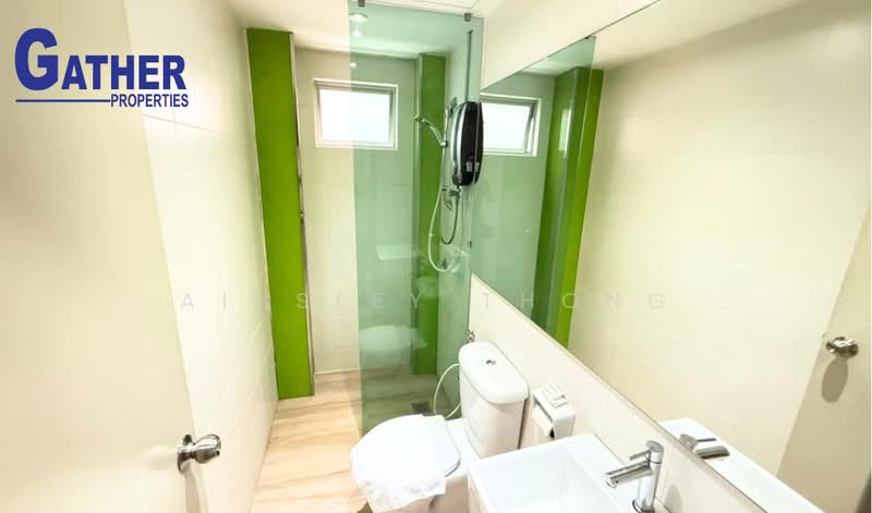Servis Apartment untuk Disewa di Putra Majestik - Ainsley Thong - Bathroom - PropertyGuru.com.my