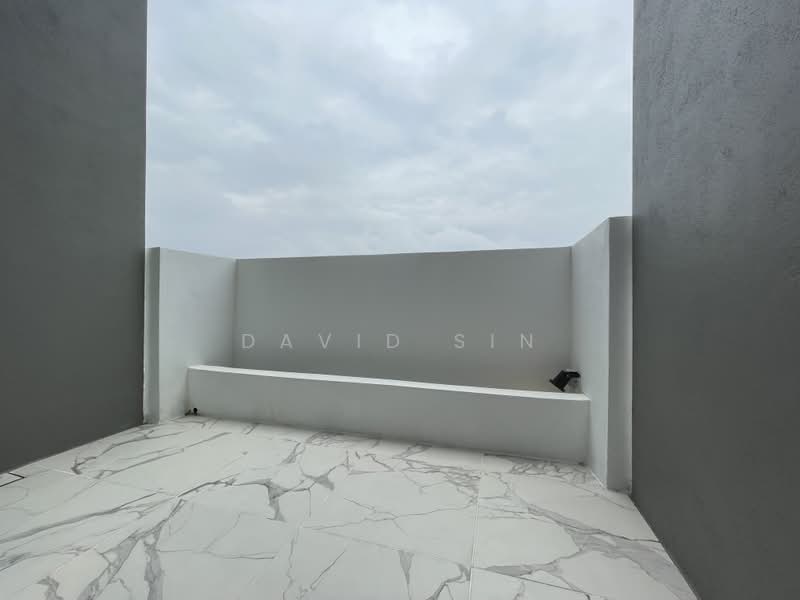 Servis Apartment untuk Disewa di Lumi Tropicana - David Sin - Balcony - PropertyGuru.com.my