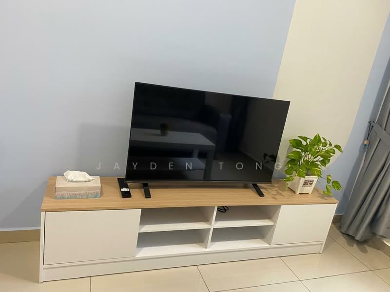 Servis Apartment untuk Disewa di D'Vervain - Jayden Tong - Living Room - PropertyGuru.com.my
