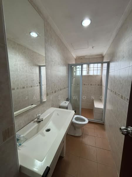 Kondominium untuk Disewa di Villa Wangsamas - James Wong - Bathroom - PropertyGuru.com.my