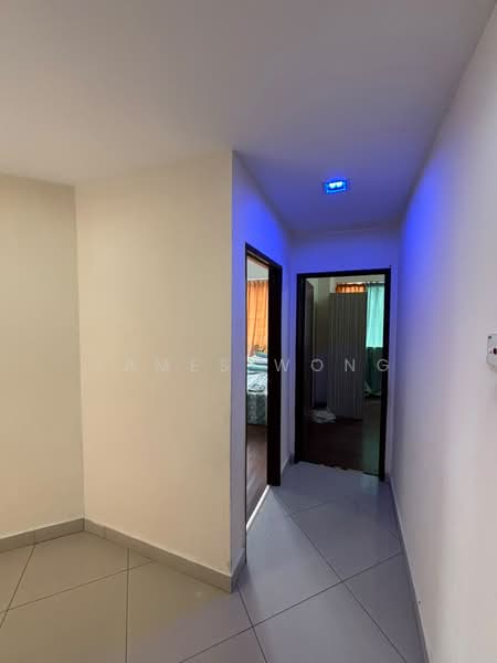 Kondominium untuk Disewa di Villa Wangsamas - James Wong - Corridor - PropertyGuru.com.my