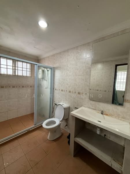 Kondominium untuk Disewa di Villa Wangsamas - James Wong - Bathroom - PropertyGuru.com.my