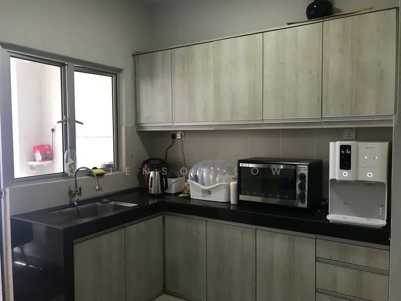 Service Residence for Sale at Maxim Residences - Jenson Low - Kitchen - PropertyGuru.com.my