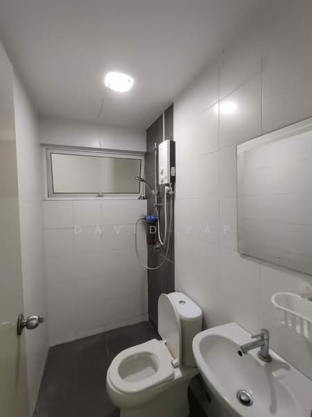 Servis Apartment untuk Disewa di Pacific Place - David Yap - Bathroom - PropertyGuru.com.my
