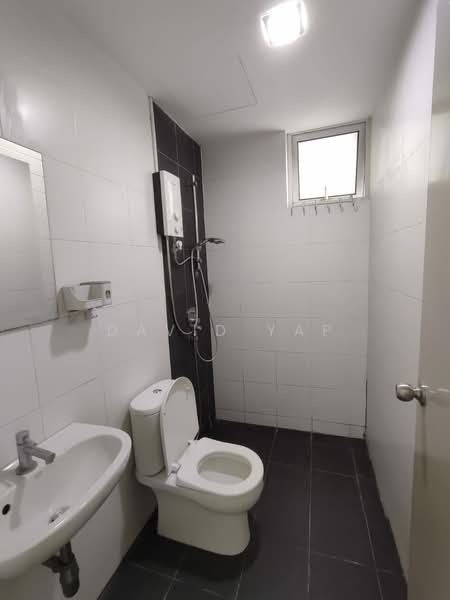 Servis Apartment untuk Disewa di Pacific Place - David Yap - Bathroom - PropertyGuru.com.my