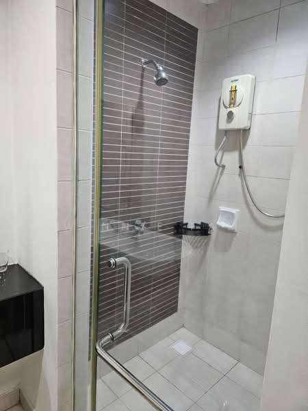 Servis Apartment untuk Disewa di Tropicana City Tropics - Winnie Fam - Bathroom - PropertyGuru.com.my