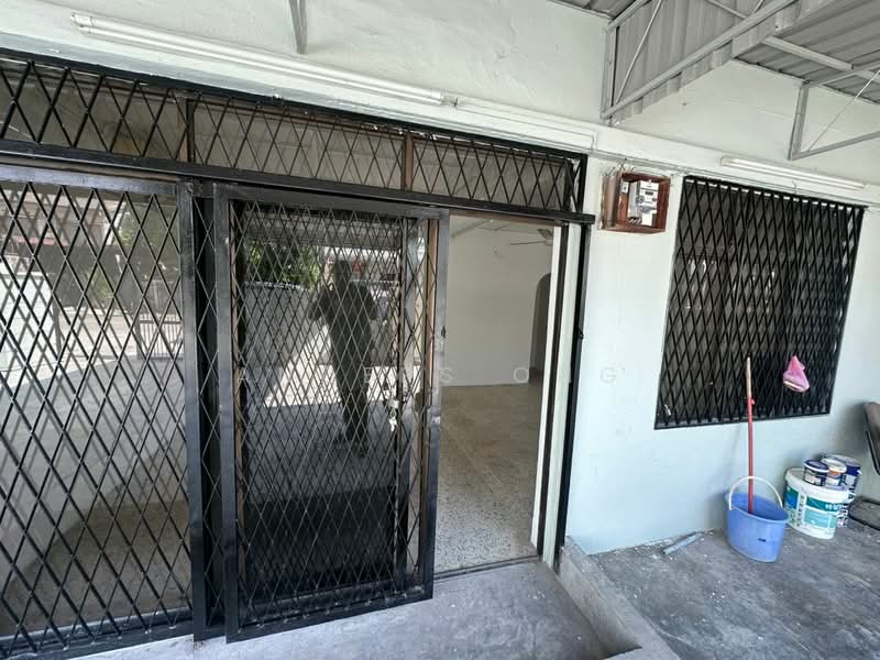 Semi-Detached House for Rent in Taman Brown (Gelugor) - Anders Ong - Entrance - PropertyGuru.com.my
