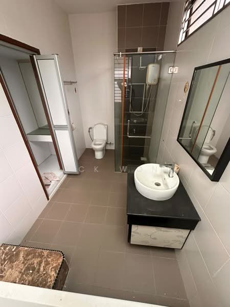 Cluster House for Sale in Skudai (Johor) - Jack Wong - Bathroom - PropertyGuru.com.my