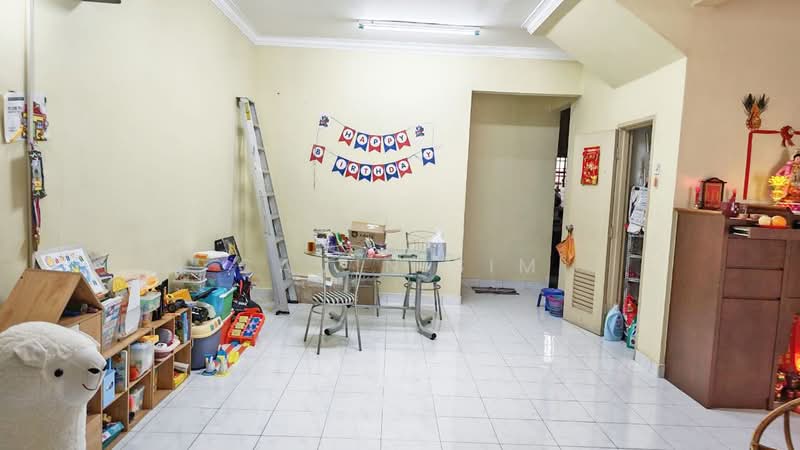 2-storey Terraced House for Sale in Taman Seri Orkid (Skudai) - Cavin Sim - Living Room - PropertyGuru.com.my