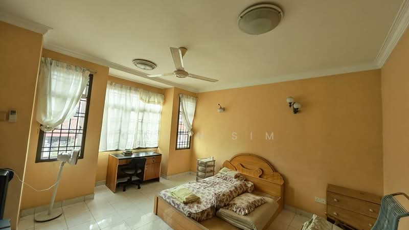 2-storey Terraced House for Sale in Taman Seri Orkid (Skudai) - Cavin Sim - Bedroom - PropertyGuru.com.my
