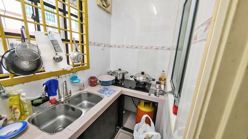 2-storey Terraced House for Sale in Taman Seri Orkid (Skudai) - Cavin Sim - Kitchen - PropertyGuru.com.my