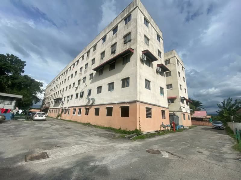 Rumah Flat untuk Disewa di Taman Terkukur Indah - Wern Jing Tan - Exterior - PropertyGuru.com.my