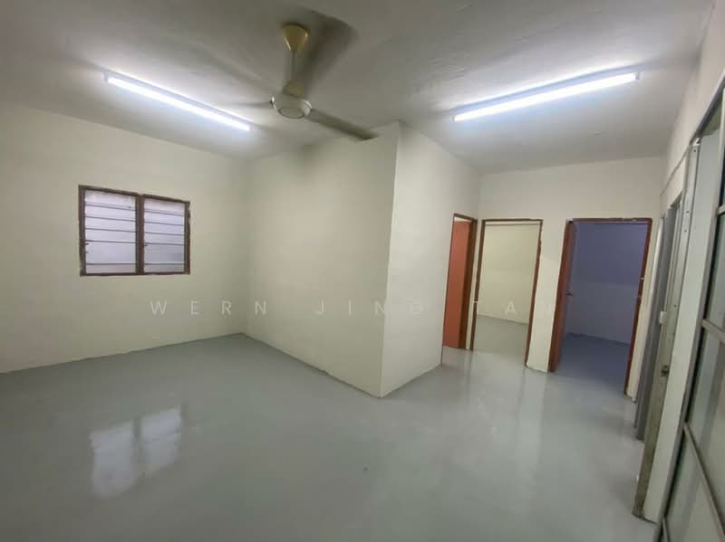 Rumah Flat untuk Disewa di Taman Terkukur Indah - Wern Jing Tan - Interior - PropertyGuru.com.my
