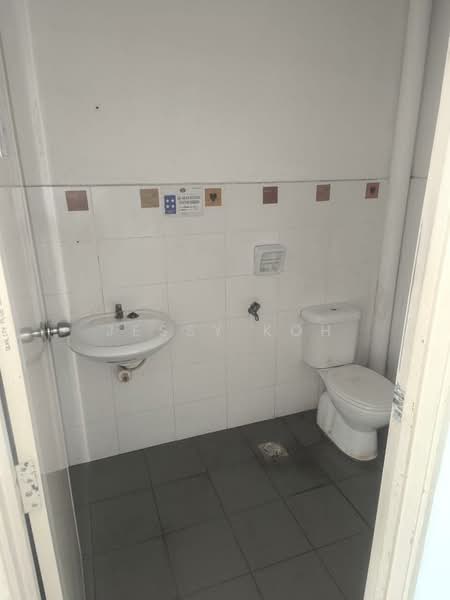 Shop for Rent in Taman Desa Tebrau (Tebrau) - Jessy Koh - Bathroom - PropertyGuru.com.my