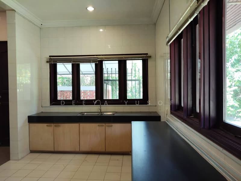 Bungalow for Rent in Putrajaya (Putrajaya) - Deeya Yusof - PropertyGuru.com.my