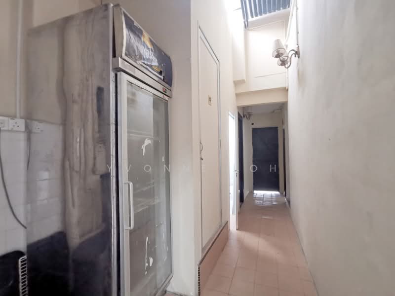Retail Space for Rent in George Town (Penang) - Yvonne Loh - Corridor - PropertyGuru.com.my