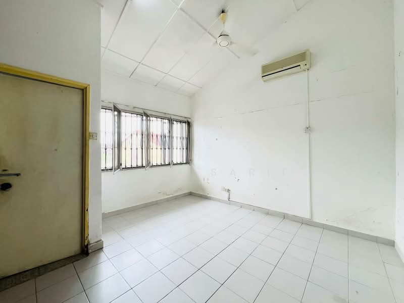 Rumah Teres 2 Tingkat untuk Dijual di Taman Tun Dr Ismail (Kuala Lumpur) - Reena Sarif - Interior - PropertyGuru.com.my