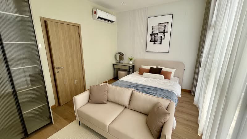 Servis Apartment untuk Disewa di Armani Raja Uda - Lesley Chik - Bedroom - PropertyGuru.com.my