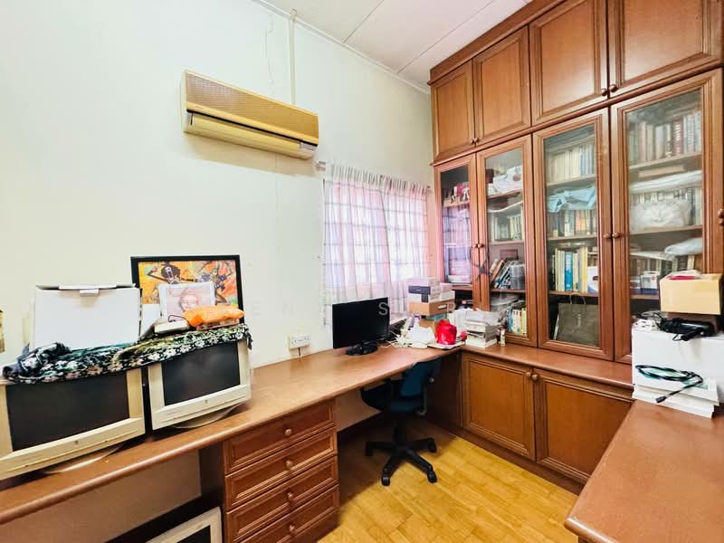 2-storey Terraced House for Sale in Shah Alam (Selangor) - Reena Sarif - Study - PropertyGuru.com.my