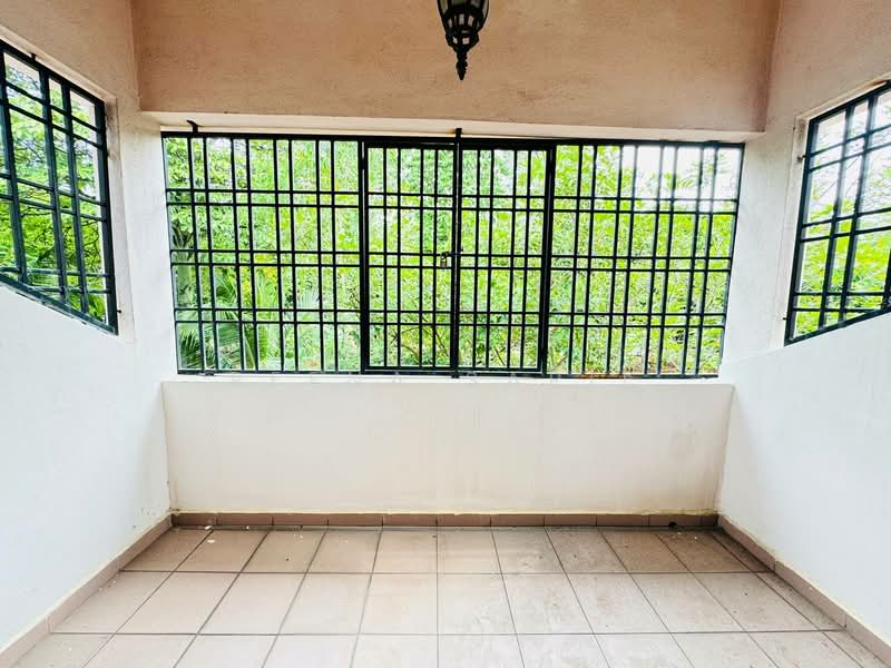 2-storey Terraced House for Sale in Shah Alam (Selangor) - Reena Sarif - Balcony - PropertyGuru.com.my