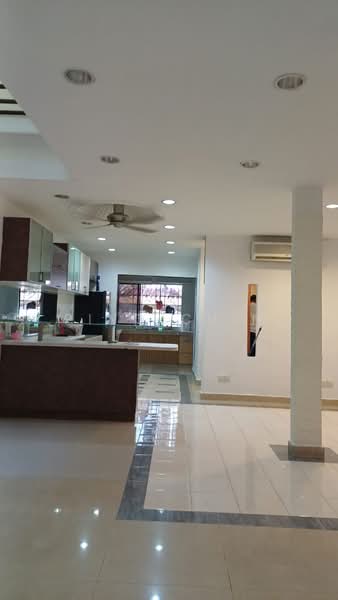 2-storey Terraced House for Sale in Sri Petaling (Kuala Lumpur) - Ping Chin - Kitchen - PropertyGuru.com.my