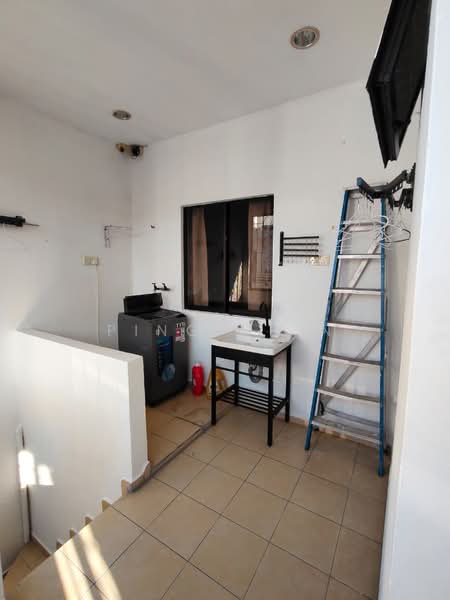 2-storey Terraced House for Sale in Sri Petaling (Kuala Lumpur) - Ping Chin - Interior - PropertyGuru.com.my