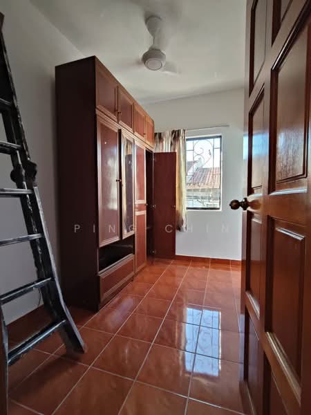 2-storey Terraced House for Sale in Sri Petaling (Kuala Lumpur) - Ping Chin - Bedroom - PropertyGuru.com.my
