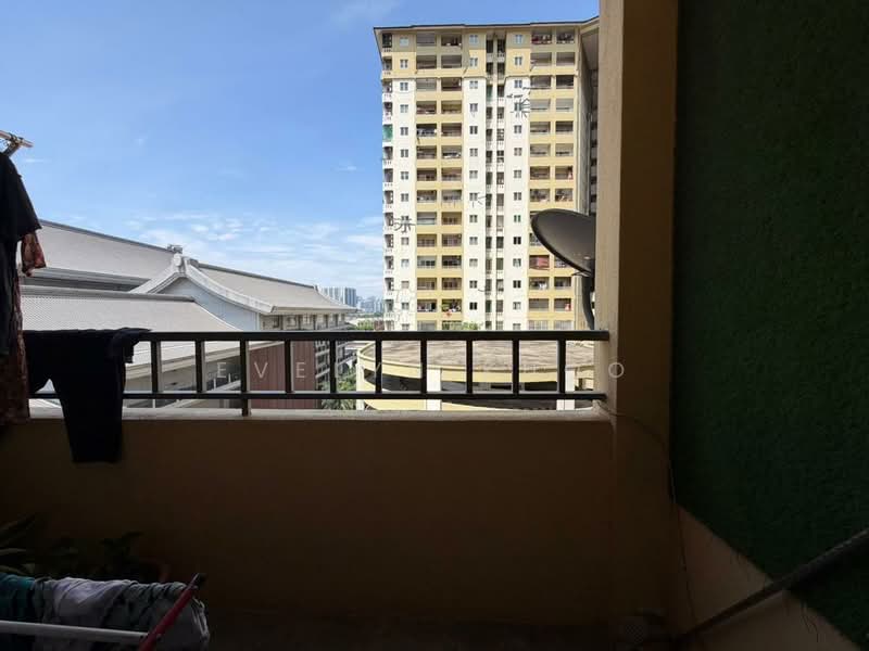 Condominium for Sale at Vista Mutiara - Evelyn Khoo - Balcony - PropertyGuru.com.my