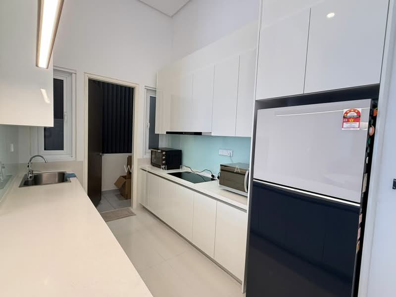 Service Residence for Rent at Met 1 Residences - Wind Mah - Kitchen - PropertyGuru.com.my