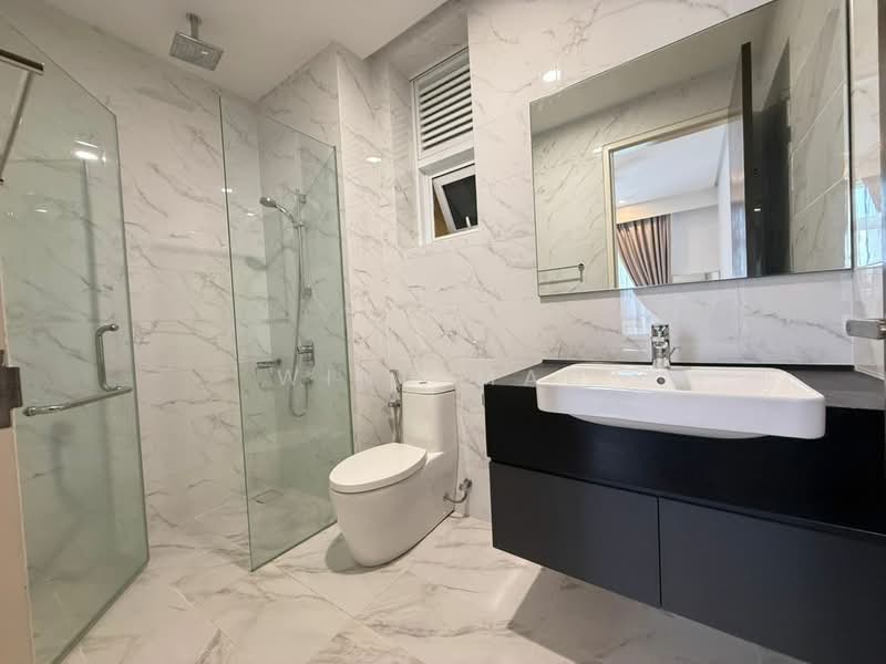 Service Residence for Rent at Met 1 Residences - Wind Mah - Bathroom - PropertyGuru.com.my