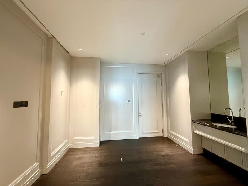 Service Residence for Sale at St Regis - Owen Oh - PropertyGuru.com.my