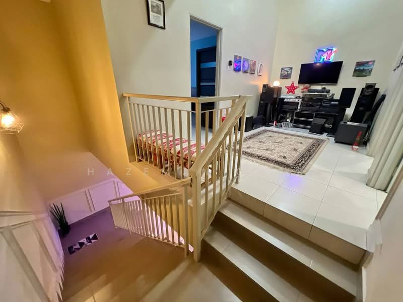 2-storey Terraced House for Sale in Taman Seri Mewah (Kapar) - Hazeman Omar - Living Room - PropertyGuru.com.my