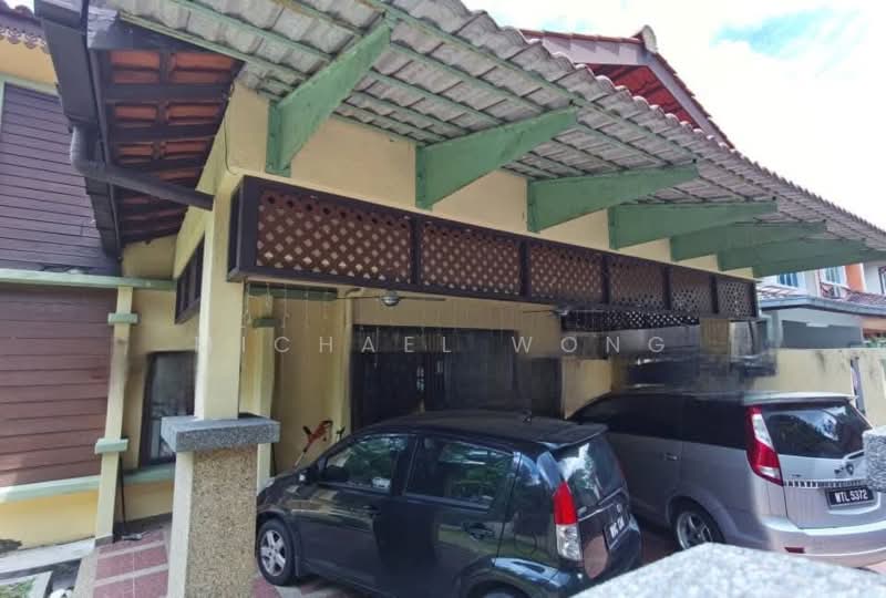 Rumah Teres 2 Tingkat untuk Dijual di Taman Prima Saujana (Kajang) - Michael Wong - Exterior - PropertyGuru.com.my