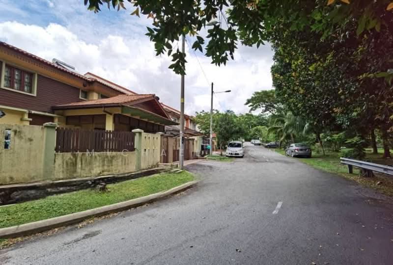 Rumah Teres 2 Tingkat untuk Dijual di Taman Prima Saujana (Kajang) - Michael Wong - Exterior - PropertyGuru.com.my