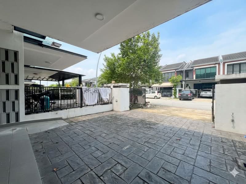 Rumah Teres 2 Tingkat untuk Dijual di Elmina Valley 1 (Shah Alam) - Reena Sarif - Exterior - PropertyGuru.com.my