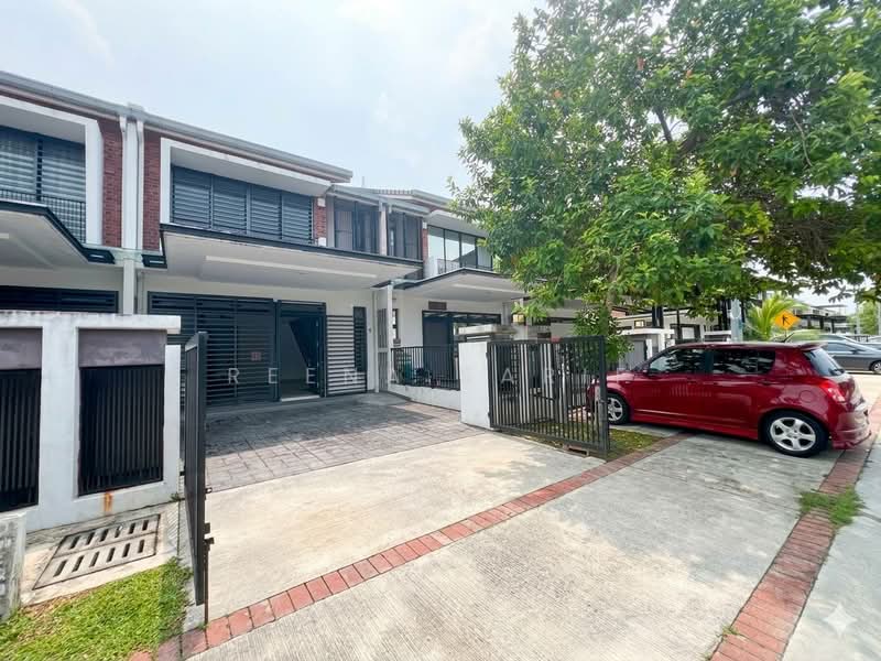 Rumah Teres 2 Tingkat untuk Dijual di Elmina Valley 1 (Shah Alam) - Reena Sarif - Exterior - PropertyGuru.com.my