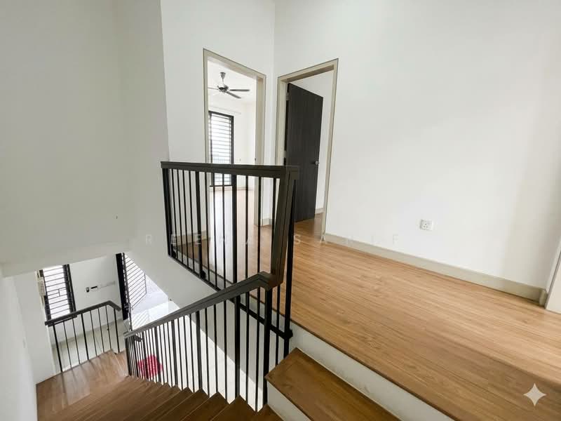 Rumah Teres 2 Tingkat untuk Dijual di Elmina Valley 1 (Shah Alam) - Reena Sarif - Interior - PropertyGuru.com.my
