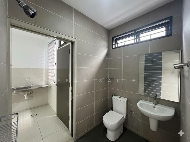 Rumah Teres 2 Tingkat untuk Dijual di Elmina Valley 1 (Shah Alam) - Reena Sarif - PropertyGuru.com.my