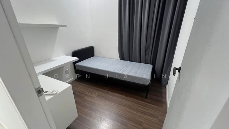 Condominium for Sale at Vertu Resort - Loren Jia Ying - Bedroom - PropertyGuru.com.my