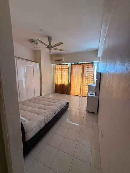 Condominium for Sale at Coastal Tower - Sam Yeoh - Bedroom - PropertyGuru.com.my