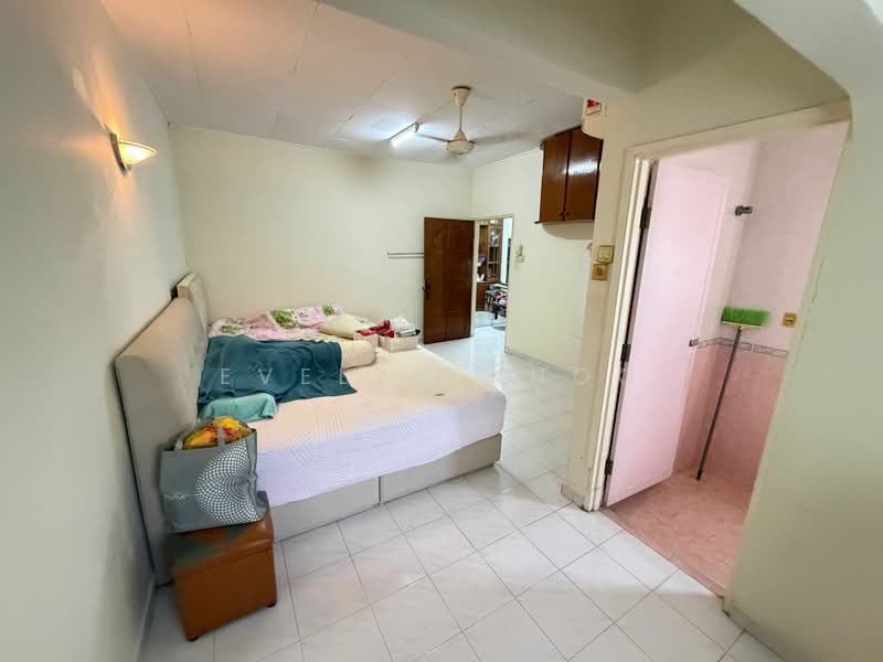 Rumah Teres 2 Tingkat untuk Dijual di Taman Sri Bintang (Kepong) - Evelyn Khoo - Bedroom - PropertyGuru.com.my