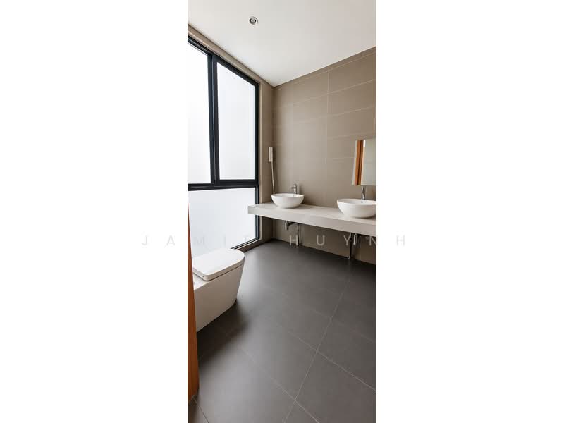 3.5-storey Terraced House for Rent in Damansara Perdana (Selangor) - Jamie Huynh - Bathroom - PropertyGuru.com.my
