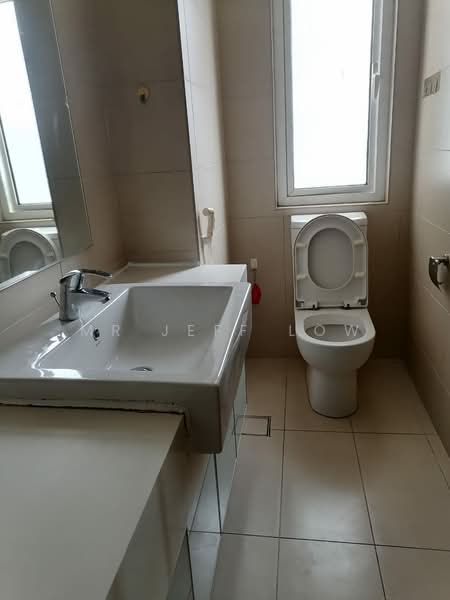 Condominium for Sale at Sri Putramas III / Royal Regent - Mr Jeff Low - Bathroom - PropertyGuru.com.my
