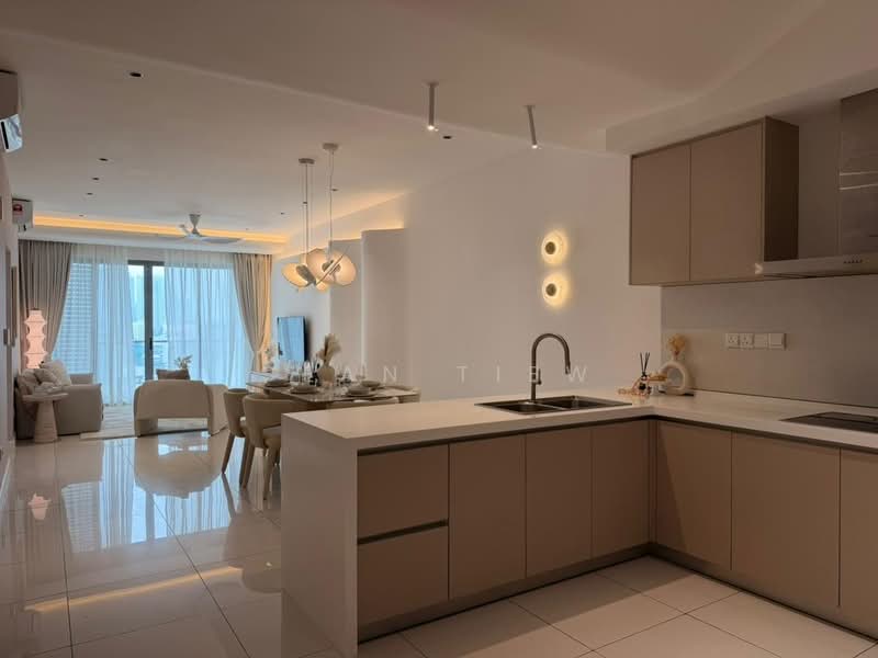 Service Residence for Sale at Suasana Bukit Ceylon / Raja Chulan Residences - Sean Tiew - PropertyGuru.com.my