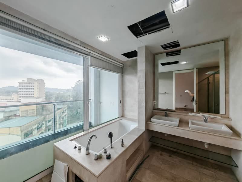 Condominium for Rent at Zehn Bukit Pantai - Ivan Yap - Bathroom - PropertyGuru.com.my