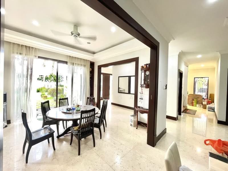 Bungalow for Sale in Kayangan Heights (Shah Alam) - Reena Sarif - Dining Room - PropertyGuru.com.my