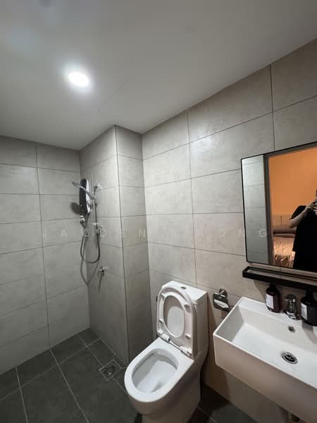 Servis Apartment untuk Disewa di M Luna - Jayden Chong - Bathroom - PropertyGuru.com.my