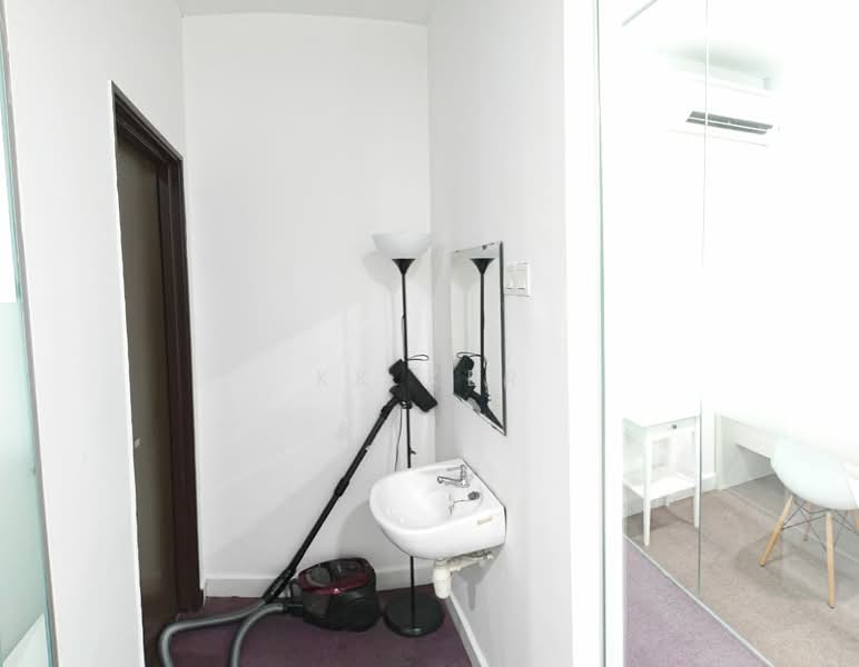 Office for Rent in Shah Alam (Selangor) - Ker KK - Interior - PropertyGuru.com.my